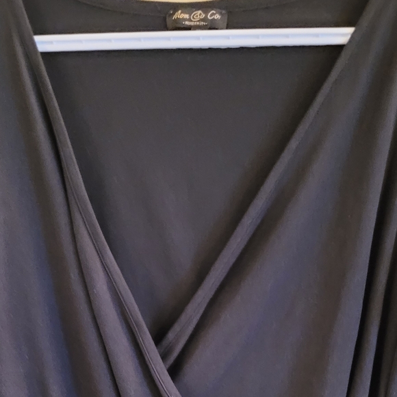 Very soft surplice maternity and nursing top - Picture 2 of 3